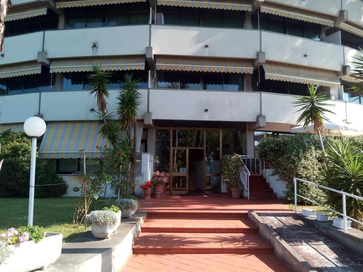 Residence Leopardi Marina di Pietrasanta Appart hôtel