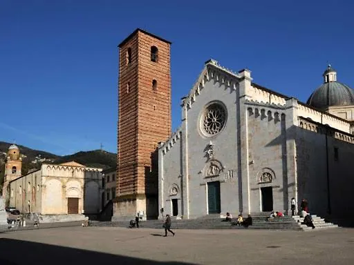 Aparthotel Residence Leopardi Marina di Pietrasanta