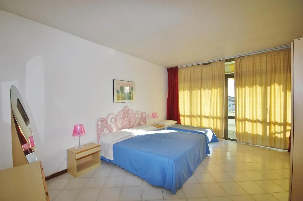 Residence Leopardi Marina di Pietrasanta